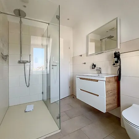 Dormero 4*